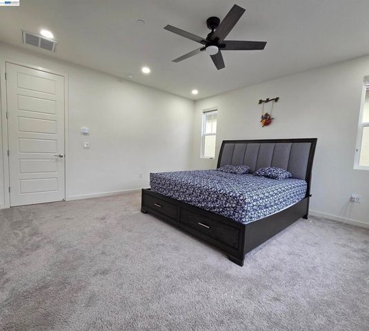 5390 Shenandoah Valley Ln, Antioch, CA 94531