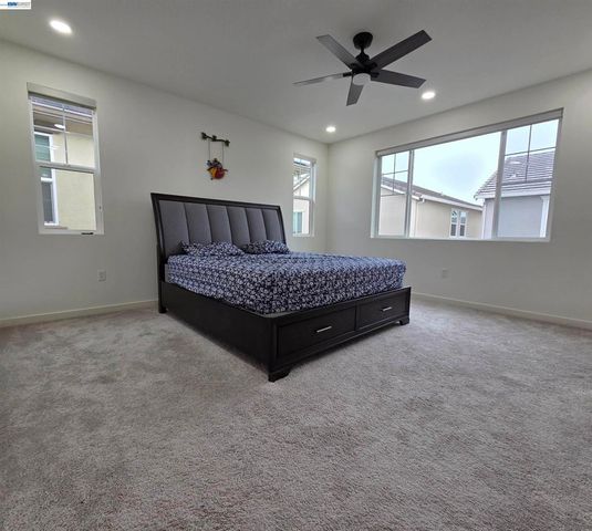 5390 Shenandoah Valley Ln, Antioch, CA 94531