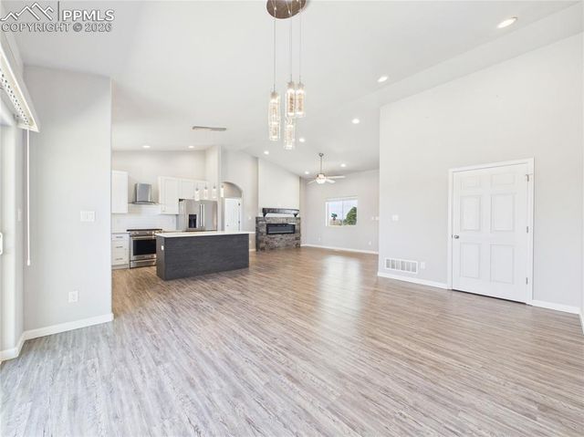 5508 Mark Twain Lane, Pueblo, CO 81008