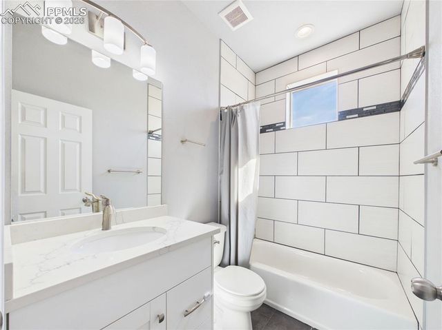 5508 Mark Twain Lane, Pueblo, CO 81008
