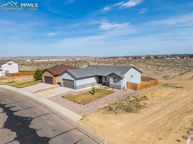 5508 Mark Twain Lane, Pueblo, CO 81008