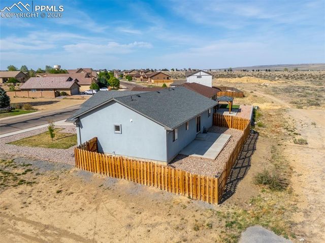 5508 Mark Twain Lane, Pueblo, CO 81008