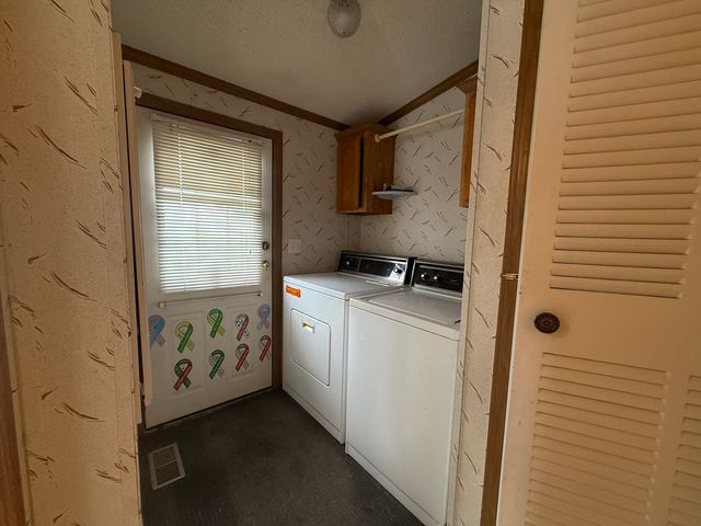 1 Cardinal Drive, Beecher, IL 60401