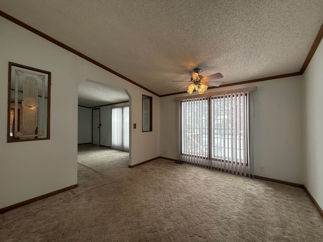 1 Cardinal Drive, Beecher, IL 60401