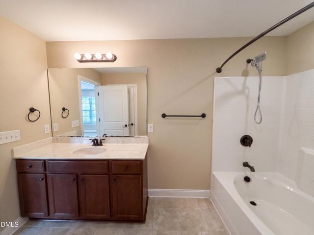 1102 Lake Michael Way, Mebane, NC 27302