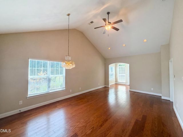 1102 Lake Michael Way, Mebane, NC 27302