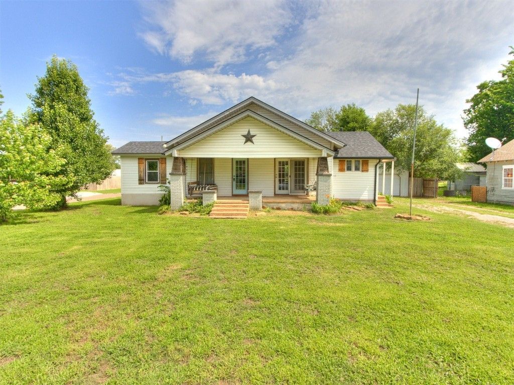 204 E Washington Street, Crescent, OK 73028