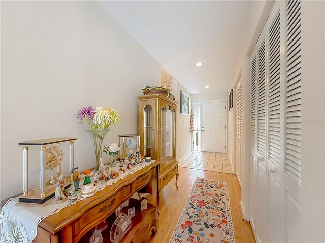 3703 NE 16TH PLACE, Ocala, FL 34470