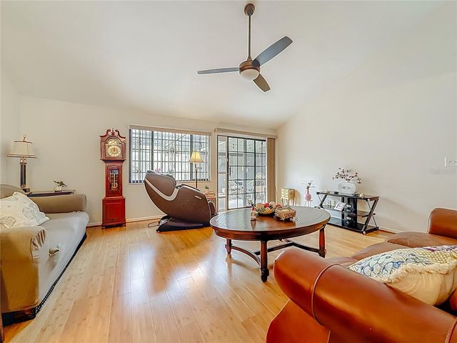 3703 NE 16TH PLACE, Ocala, FL 34470