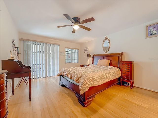 3703 NE 16TH PLACE, Ocala, FL 34470