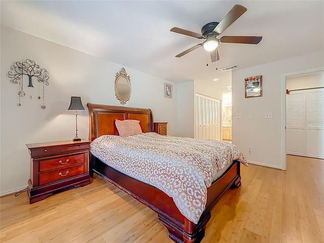 3703 NE 16TH PLACE, Ocala, FL 34470