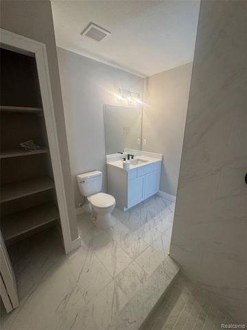 50724 Timberstone Drive, Macomb, MI 48042