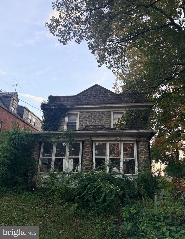 1204 MEDARY AVE, PHILADELPHIA, PA 19141 — exterior