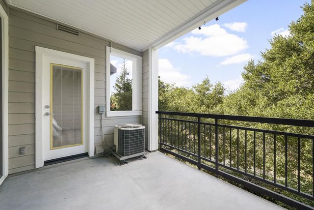 1982 W Bayshore Road 223, East Palo Alto, CA 94303