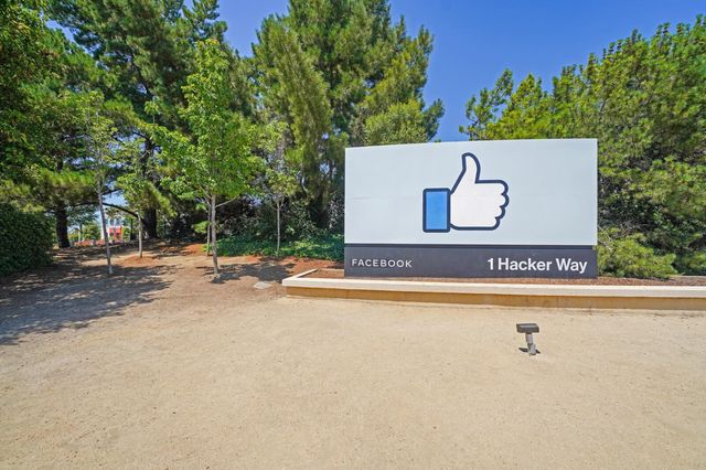 1982 W Bayshore Road 223, East Palo Alto, CA 94303