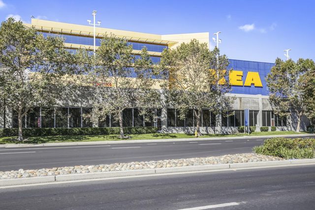 1982 W Bayshore Road 223, East Palo Alto, CA 94303