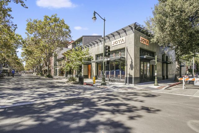 1982 W Bayshore Road 223, East Palo Alto, CA 94303