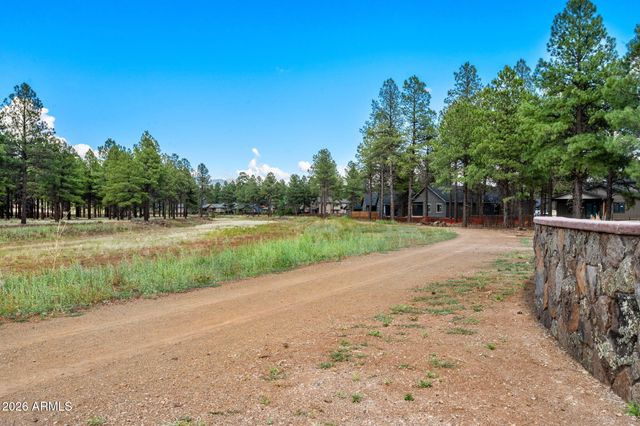 3197 W VIRGO Drive Lot 11, Flagstaff, AZ 86001