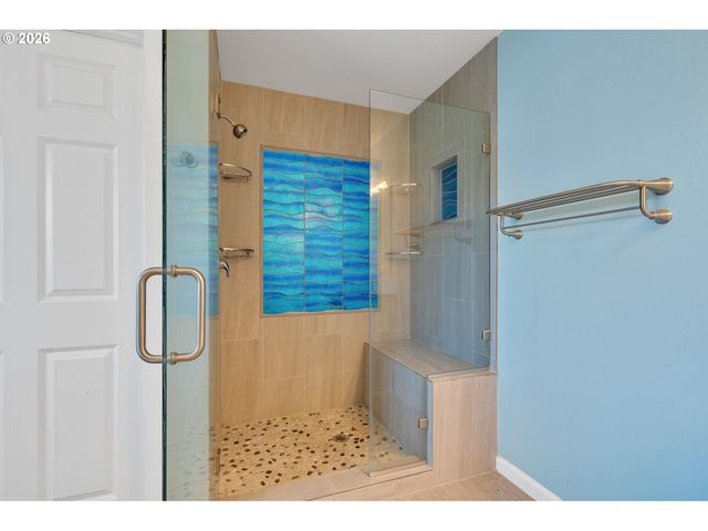 10360 SKYVIEW Rd, Tillamook, OR 97141