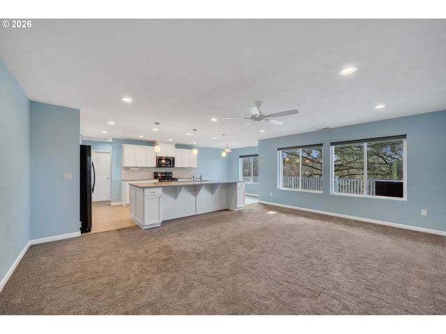 10360 SKYVIEW Rd, Tillamook, OR 97141