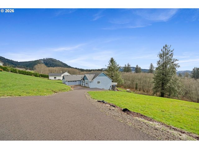 10360 SKYVIEW Rd, Tillamook, OR 97141