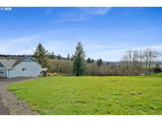10360 SKYVIEW Rd, Tillamook, OR 97141