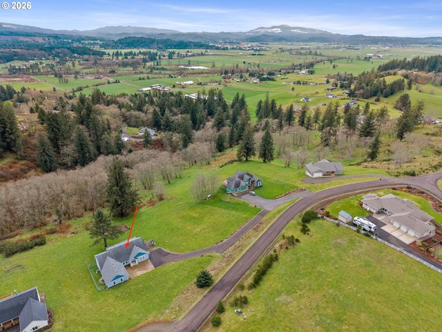 10360 SKYVIEW Rd, Tillamook, OR 97141