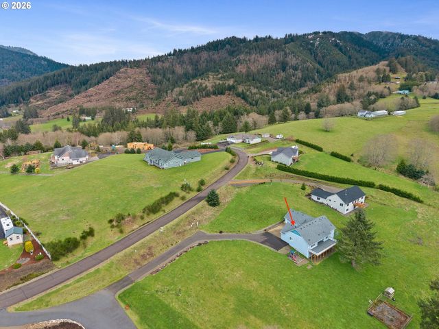 10360 SKYVIEW Rd, Tillamook, OR 97141