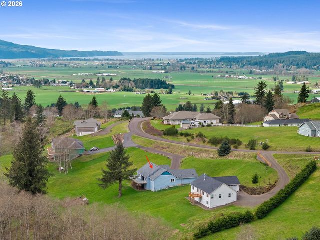 10360 SKYVIEW Rd, Tillamook, OR 97141