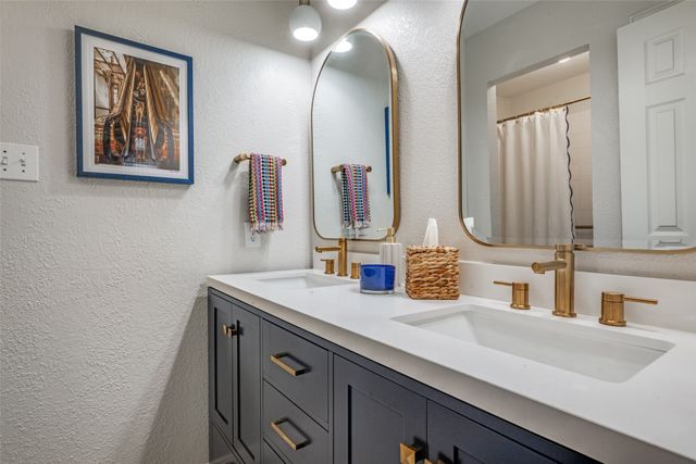 2201 Cheshire Drive, Flower Mound, TX 75028