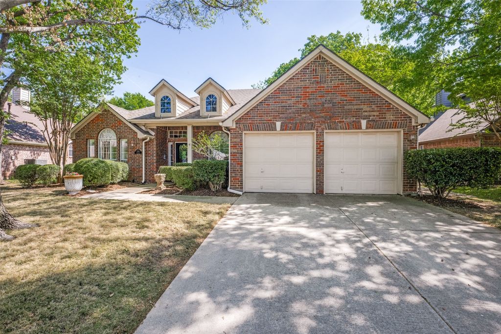 2201 Cheshire Drive, Flower Mound, TX 75028