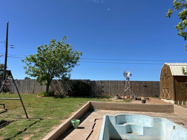 415 MESQUITE Avenue, Amarillo, TX 79108