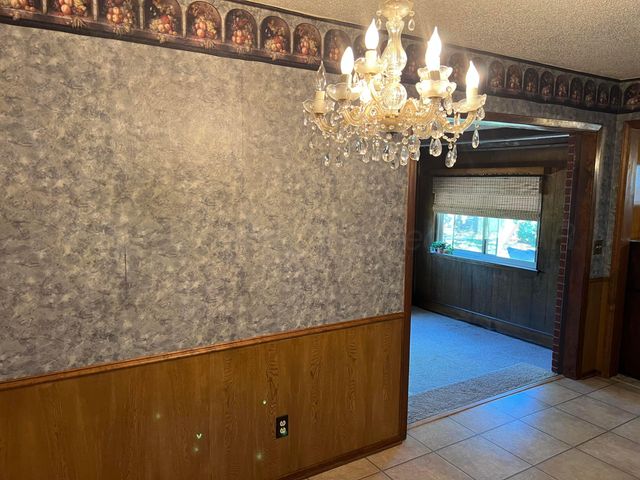 415 MESQUITE Avenue, Amarillo, TX 79108