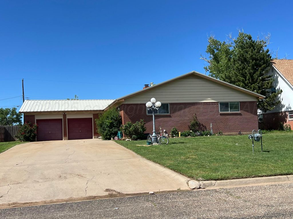 415 MESQUITE Avenue, Amarillo, TX 79108