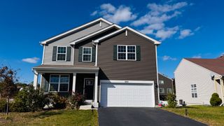 2101 Preswick Lane, Woodstock, IL 60098