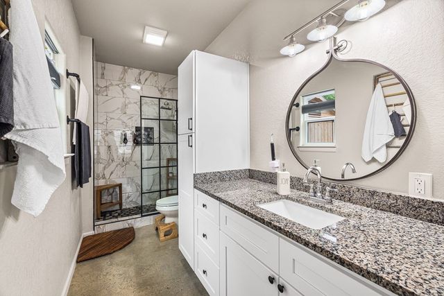 506 Burleson, Kerrville, TX 78028