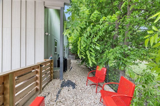 506 Burleson, Kerrville, TX 78028