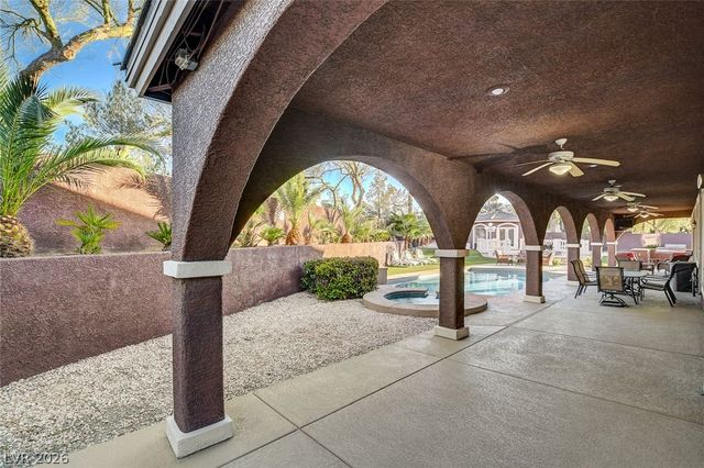 10798 Chillingham Drive, Las Vegas, NV 89183