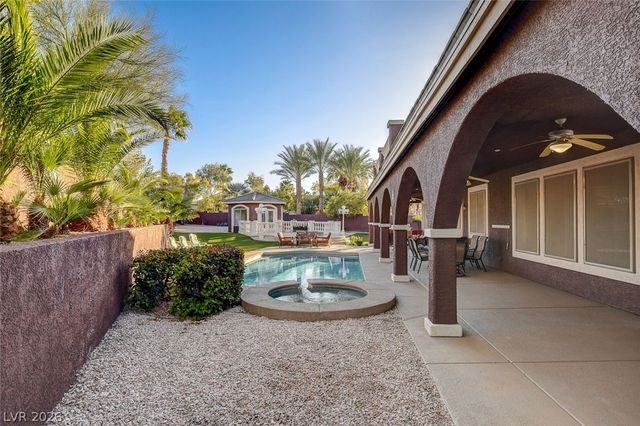 10798 Chillingham Drive, Las Vegas, NV 89183