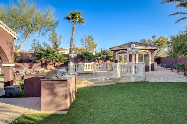 10798 Chillingham Drive, Las Vegas, NV 89183