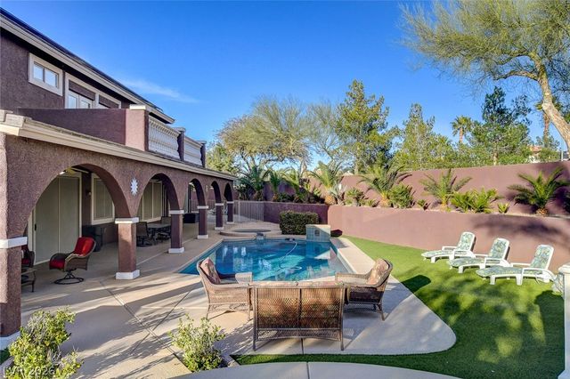 10798 Chillingham Drive, Las Vegas, NV 89183