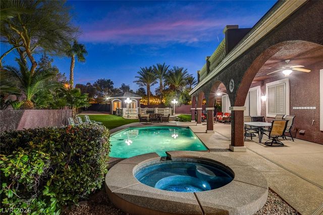 10798 Chillingham Drive, Las Vegas, NV 89183