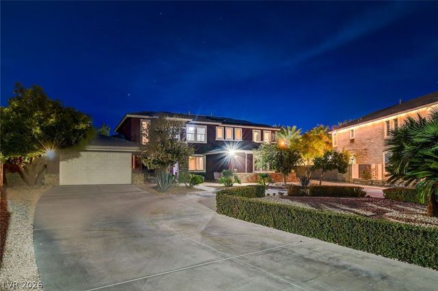 10798 Chillingham Drive, Las Vegas, NV 89183