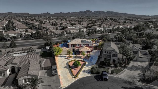 10798 Chillingham Drive, Las Vegas, NV 89183