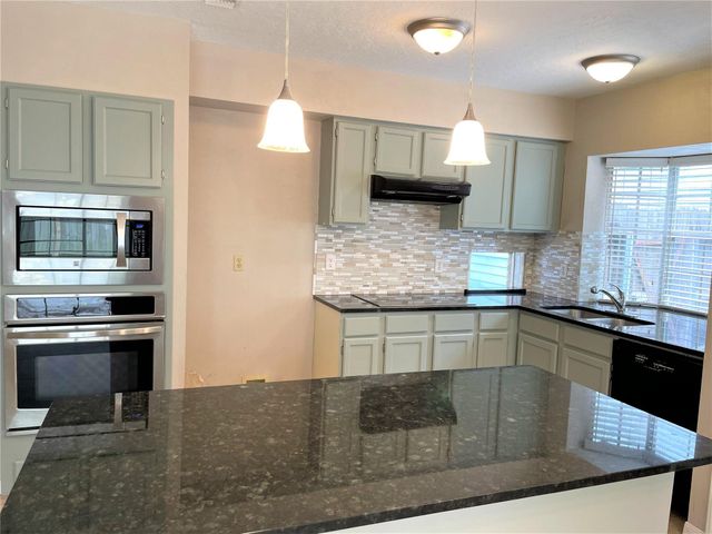 8406 Lake Crystal Drive, Houston, TX 77095