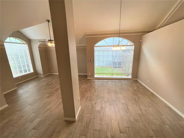 8406 Lake Crystal Drive, Houston, TX 77095
