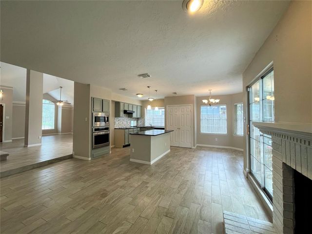 8406 Lake Crystal Drive, Houston, TX 77095