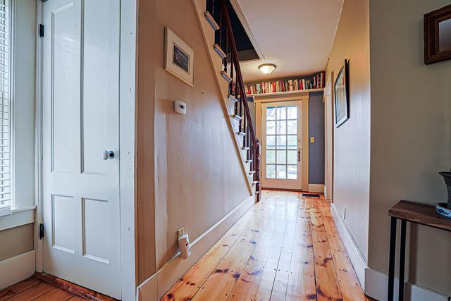 82 Knight Street, Milford, NH 03055