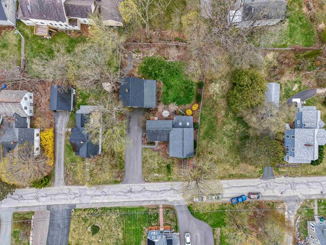 82 Knight Street, Milford, NH 03055