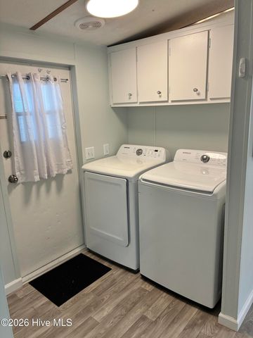 1541 Pelican Place SW, Shallotte, NC 28470